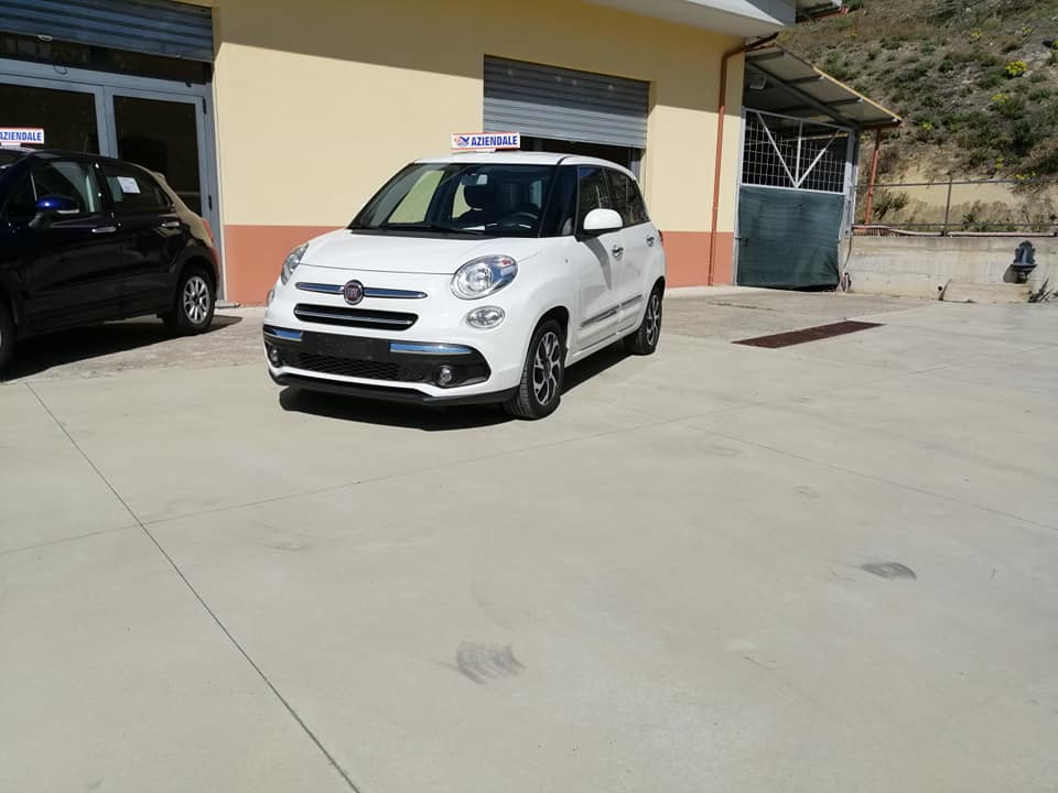 autonoce-fiat-500-caccuri-calabria.jpg