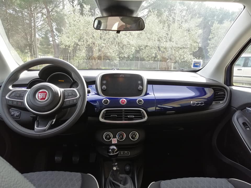 interno-auto-noce-Fiat-500-X-Cross-1.3-multijet-95-cv.jpg